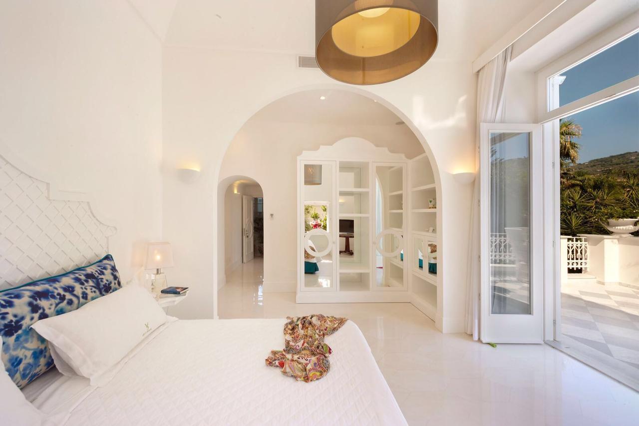 Villa Silvana Relais Соренто Екстериор снимка
